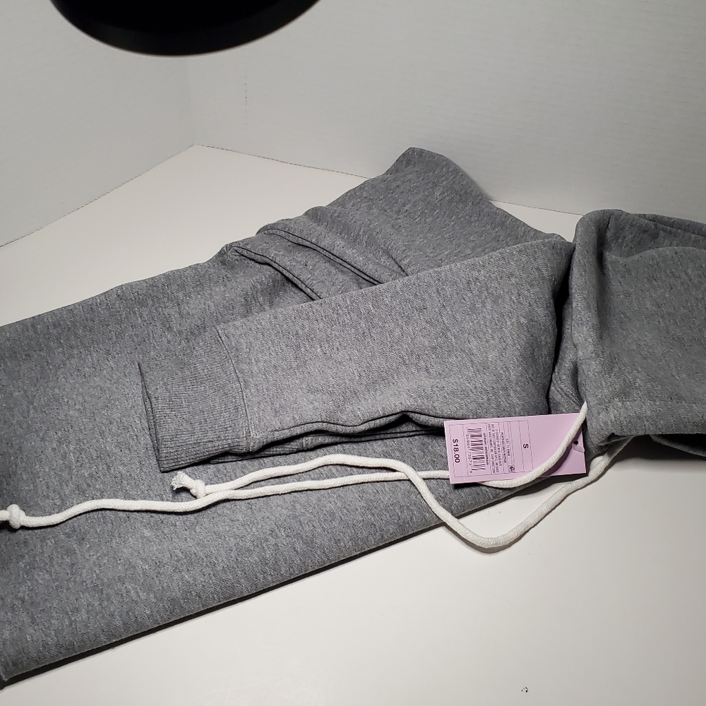 Women's Cropped Hoodie- Wild Fable